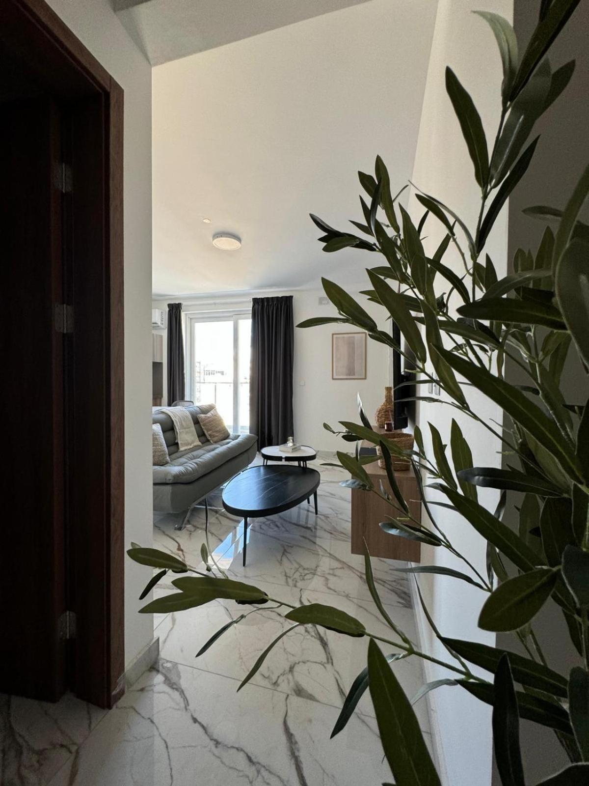New, Stylish And Modern 1Br Apartment San Pawl il-Baħar Kültér fotó