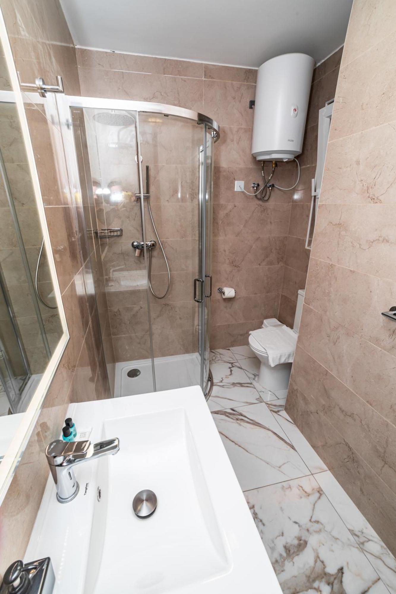 New, Stylish And Modern 1Br Apartment San Pawl il-Baħar Kültér fotó