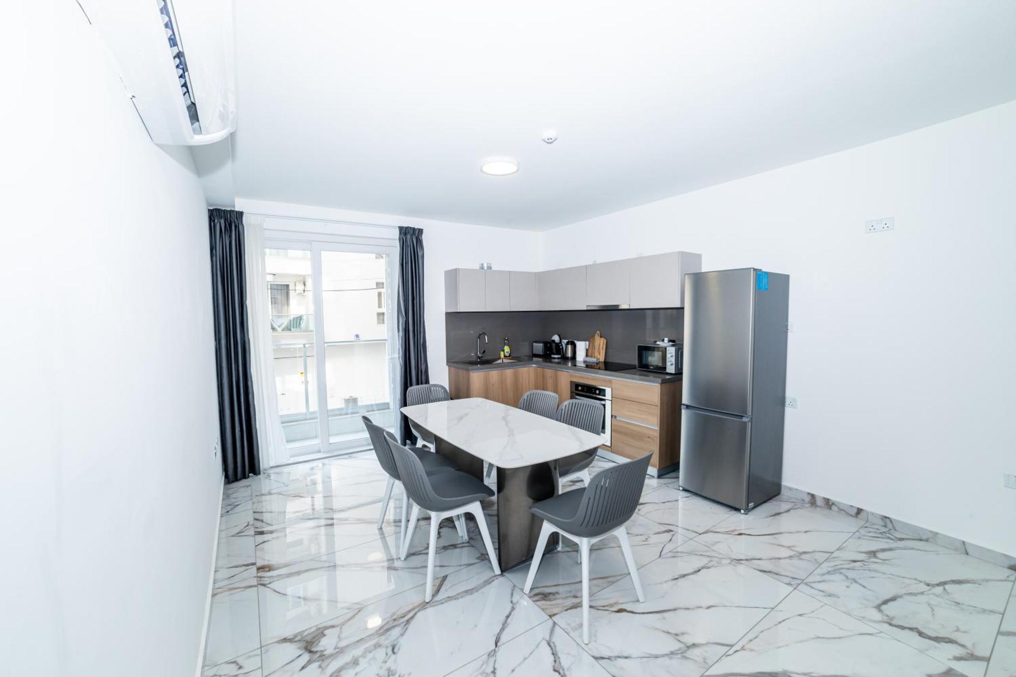 New, Stylish And Modern 1Br Apartment San Pawl il-Baħar Kültér fotó